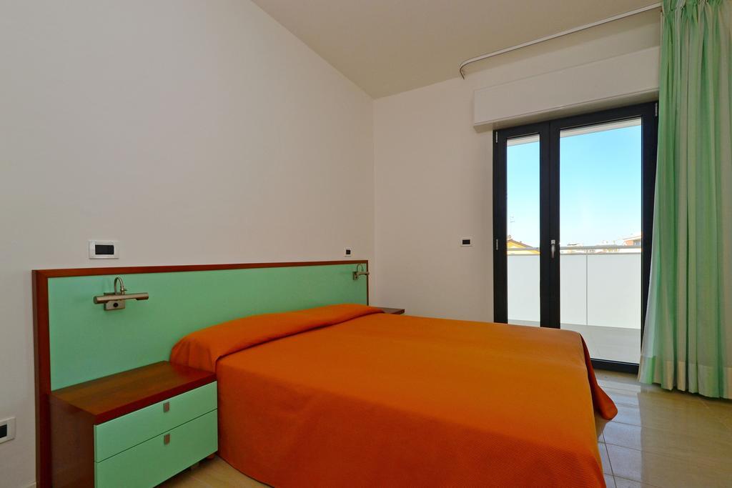 Residenza Verde Lignano Sabbiadoro Quarto foto